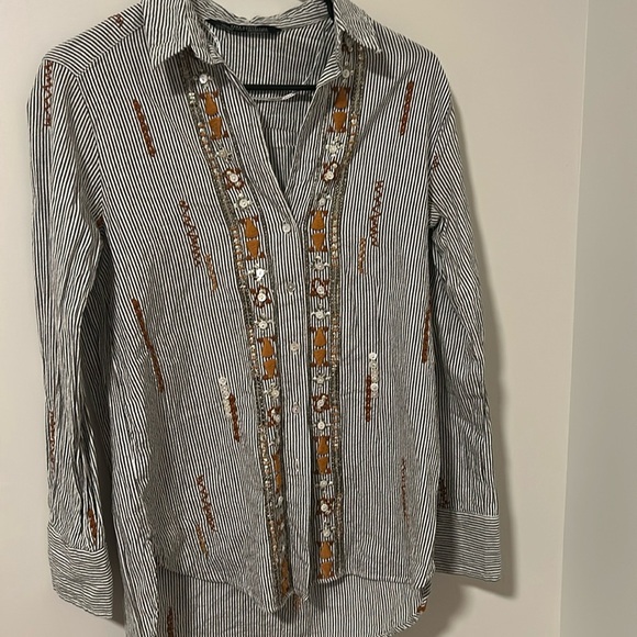 Zara Embroidered Beaded Long Sleeve Button Down Blouse Oversized Size XS - Picture 1 of 4